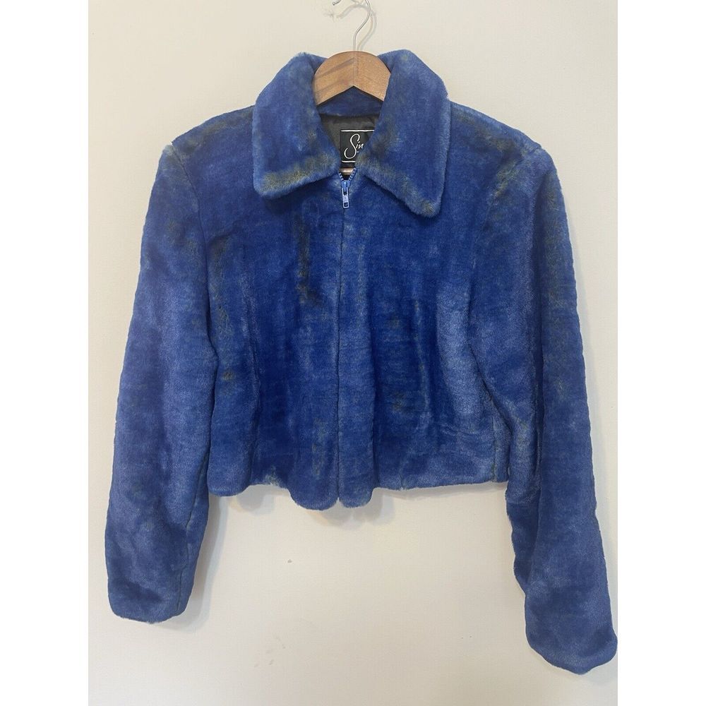 Sin by Morgan Cooper‎ Blue Faux Fur Cropped Jacket Size Medium Boxy Silhouette